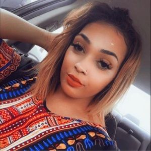 Meet your Posher, Crystal